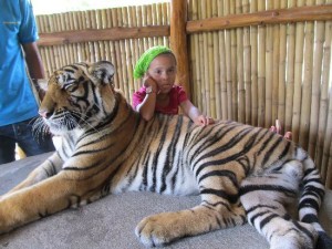 cherrychelle-mit-tiger